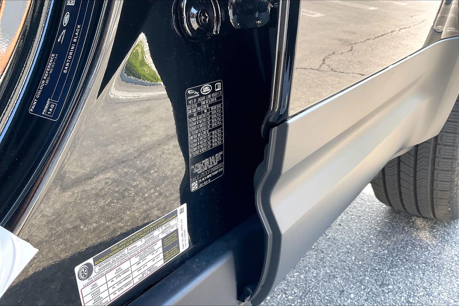 New 2026 Land Rover Defender 110 S AWD/4WD image 15