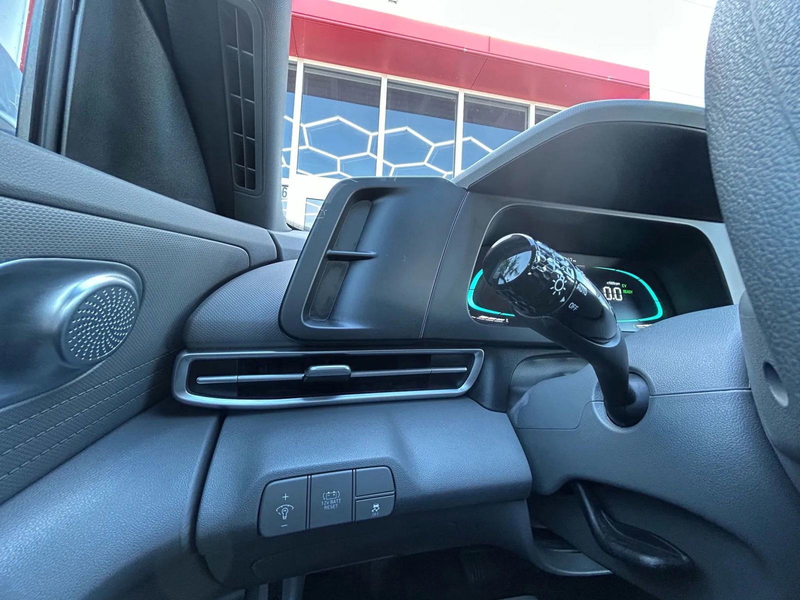 Used 2026 Hyundai Elantra Blue HEV 4D Sedan at image 12