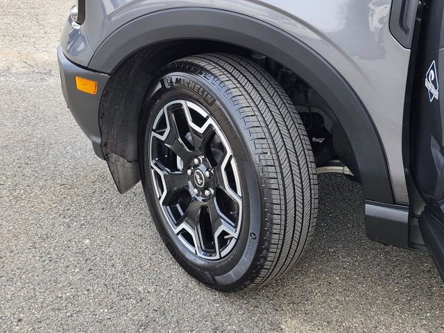 Certified 2025 Ford Bronco Sport Outer Banks w/ Outer Banks Tech Package+ image 32