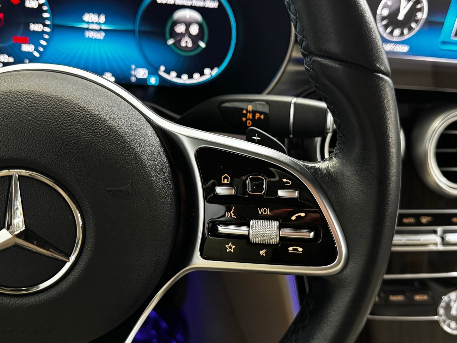 Used 2023 Mercedes-Benz C 300 4MATIC Cabriolet image 19