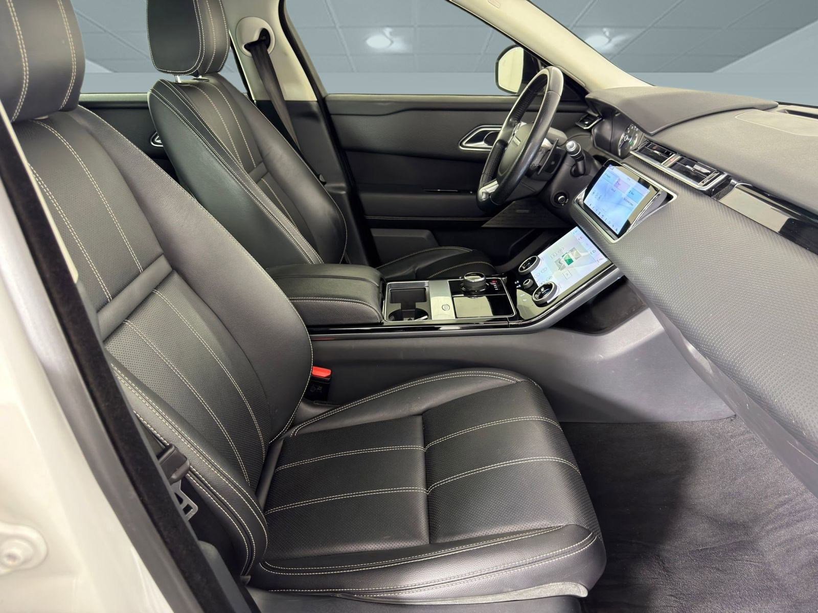 Used 2020 Land Rover Range Rover Velar S image 22