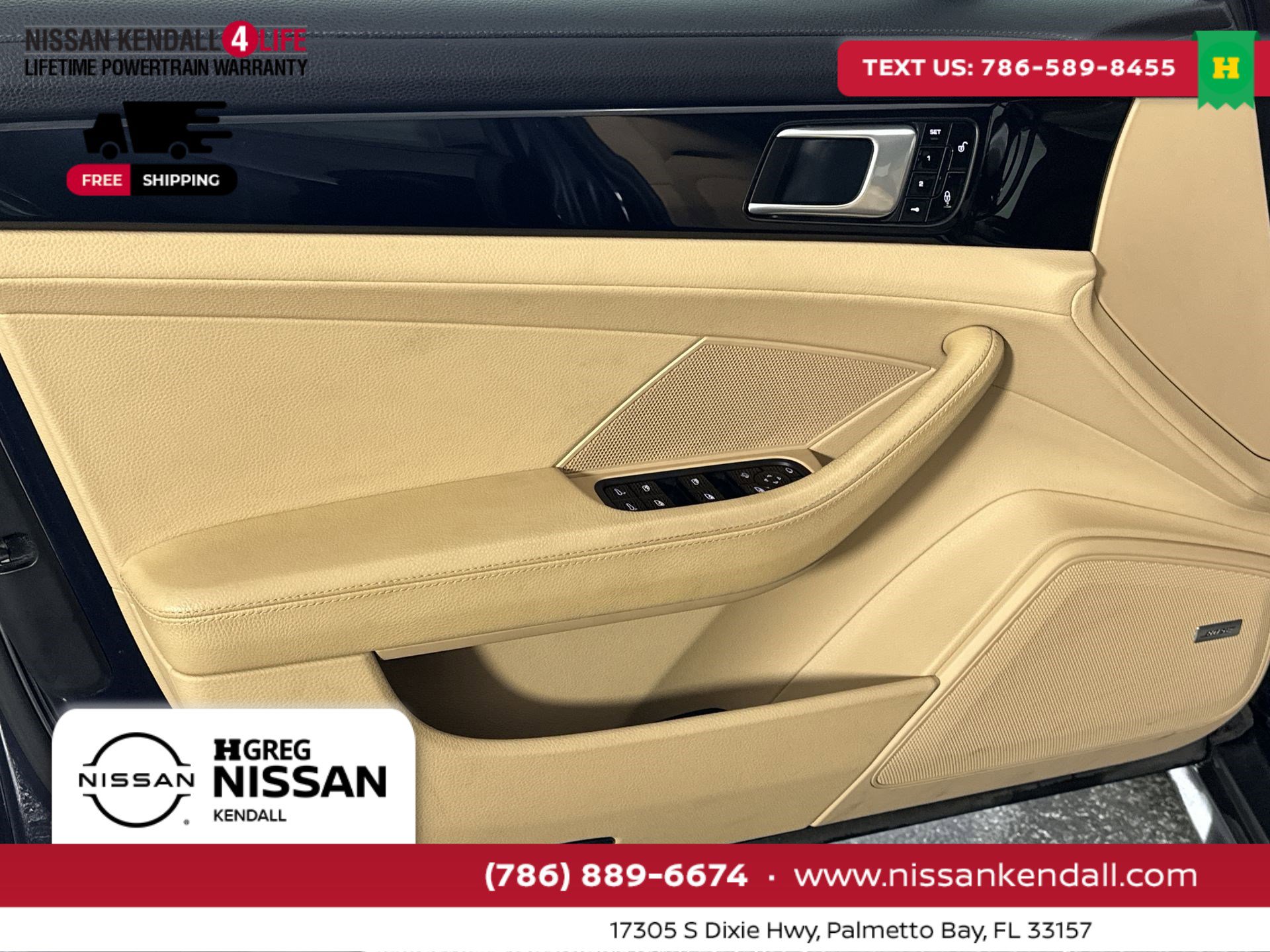 Used 2018 Porsche Panamera 4 image 33