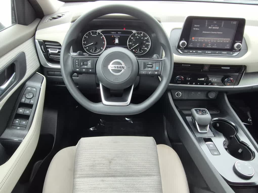 Used 2021 Nissan Rogue SV AWD/4WD image 8