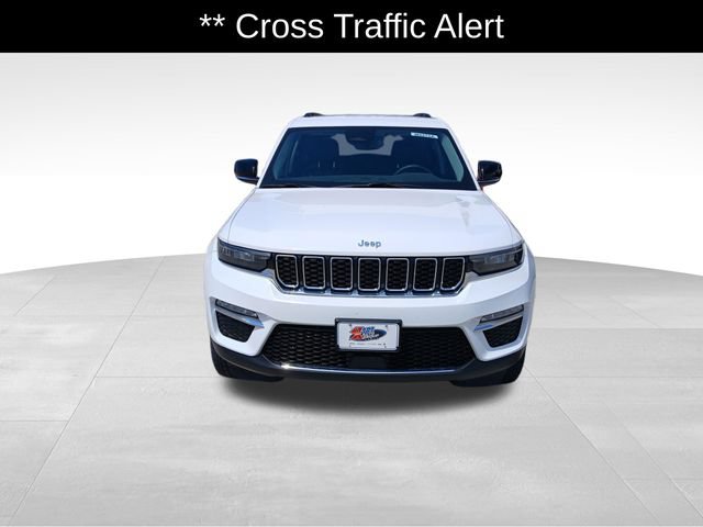 Used 2023 Jeep Grand Cherokee Limited AWD/4WD image 8