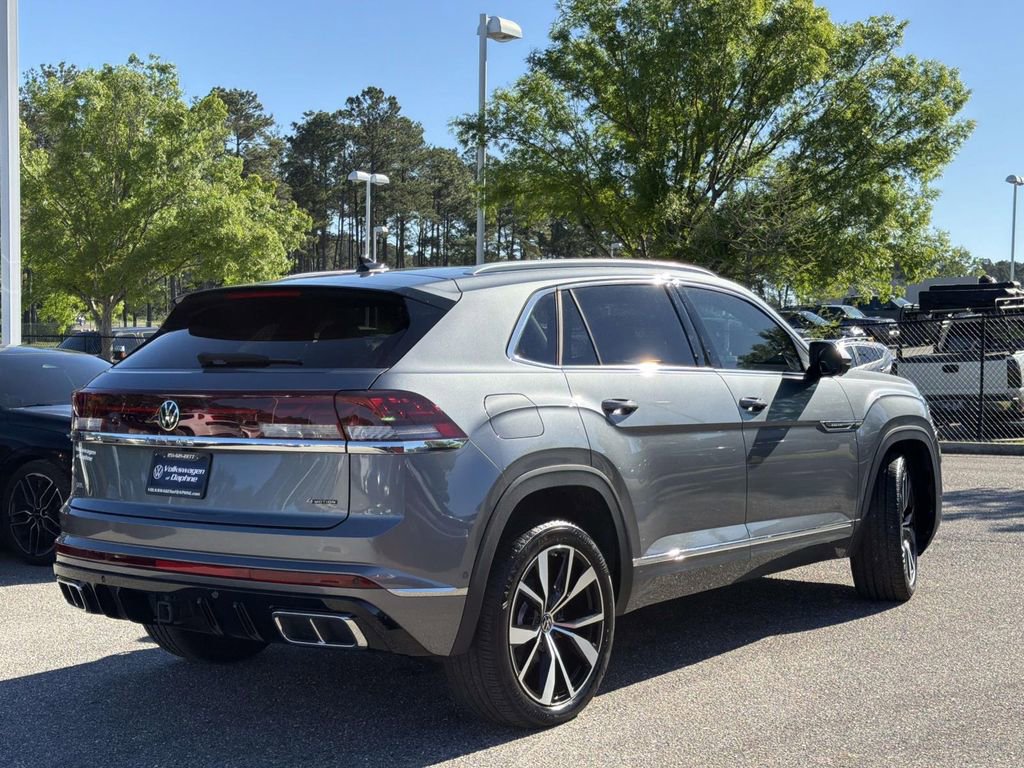 Used 2024 Volkswagen Atlas Cross Sport SEL Premium R-Line image 28