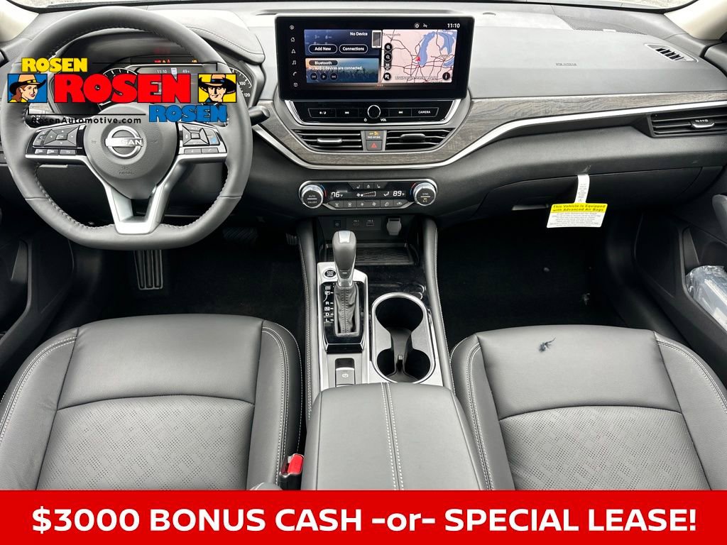 New 2025 Nissan Altima 2.5 SL image 17