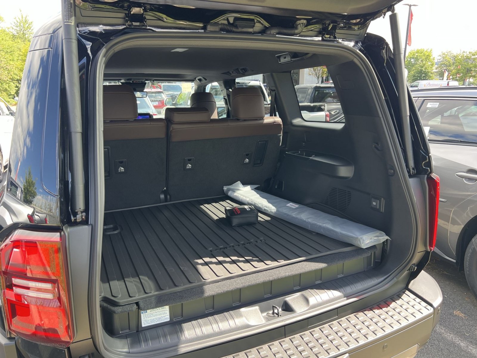New 2027 Toyota Land Cruiser w/ Premium Package AWD/4WD image 20