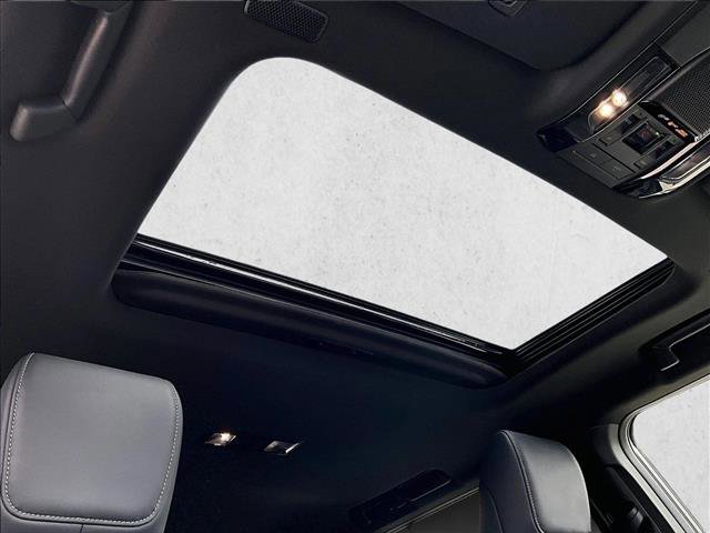 Used 2025 Lexus GX 550 image 17