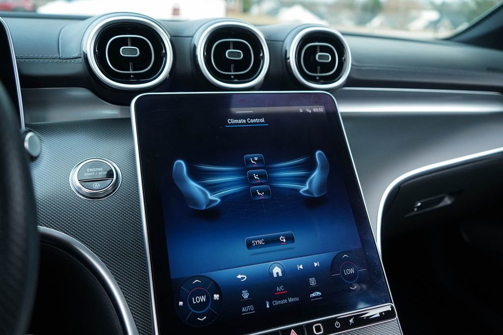 Used 2024 Mercedes-Benz C 300 Sedan image 20