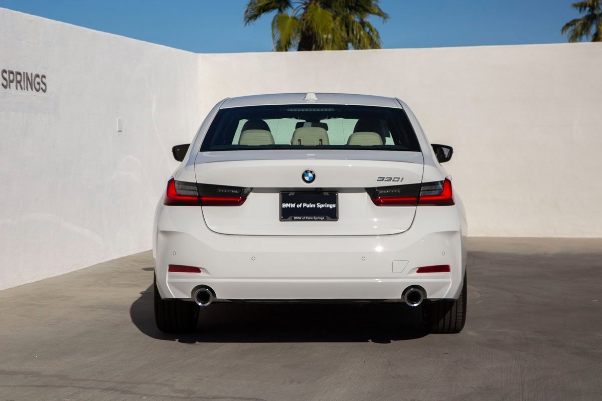New 2026 BMW 330i Sedan image 7