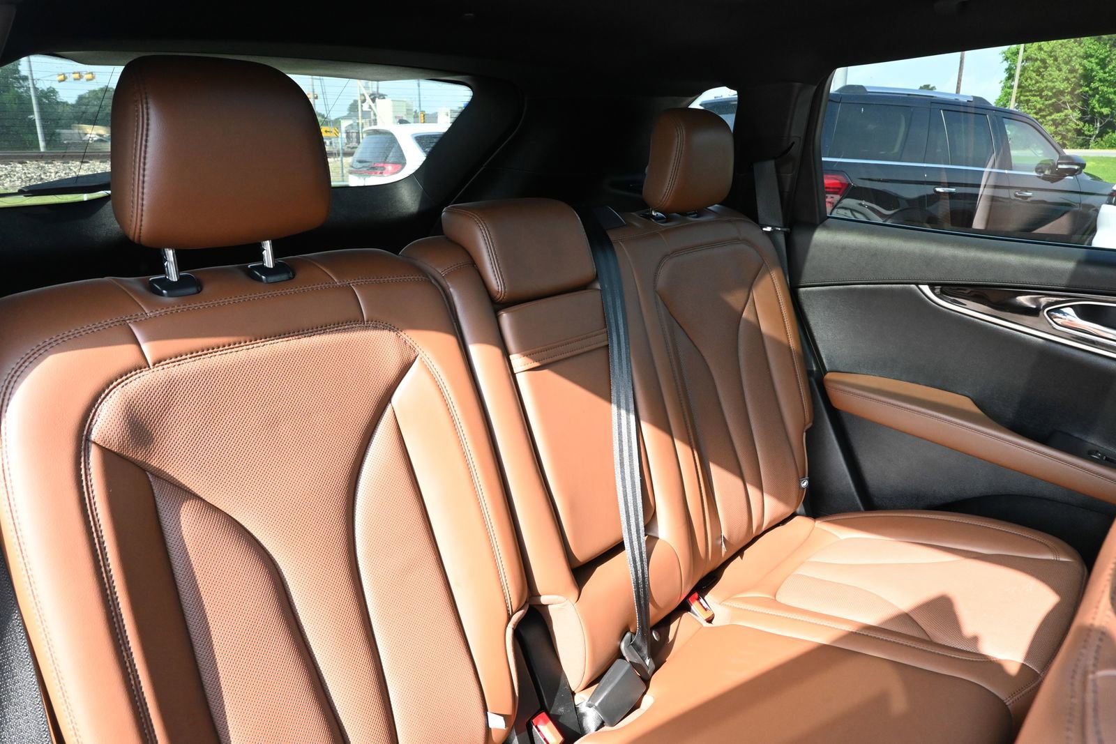 Used 2022 Lincoln Nautilus Reserve w/ Equipment Group 201A FWD image 28
