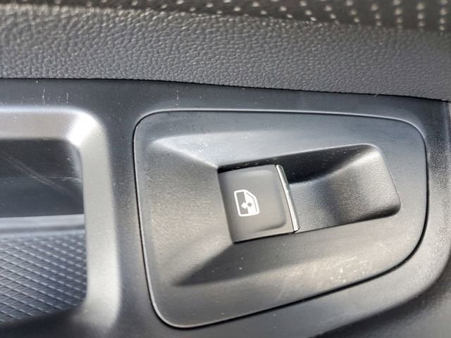 New 2026 Volkswagen Atlas Cross Sport SE image 14