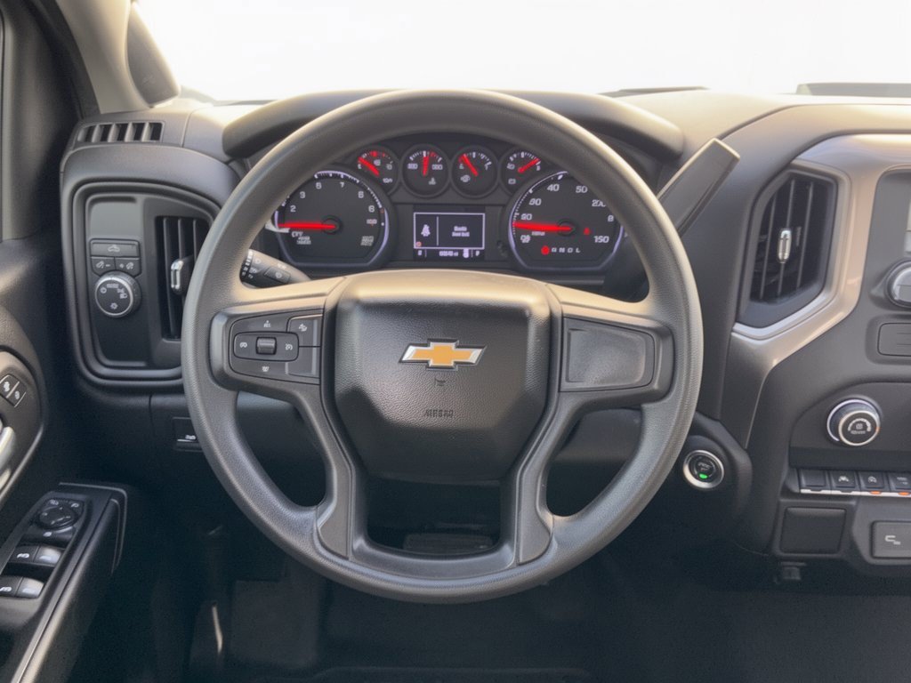 Used 2023 Chevrolet Silverado 1500 Custom RWD image 10