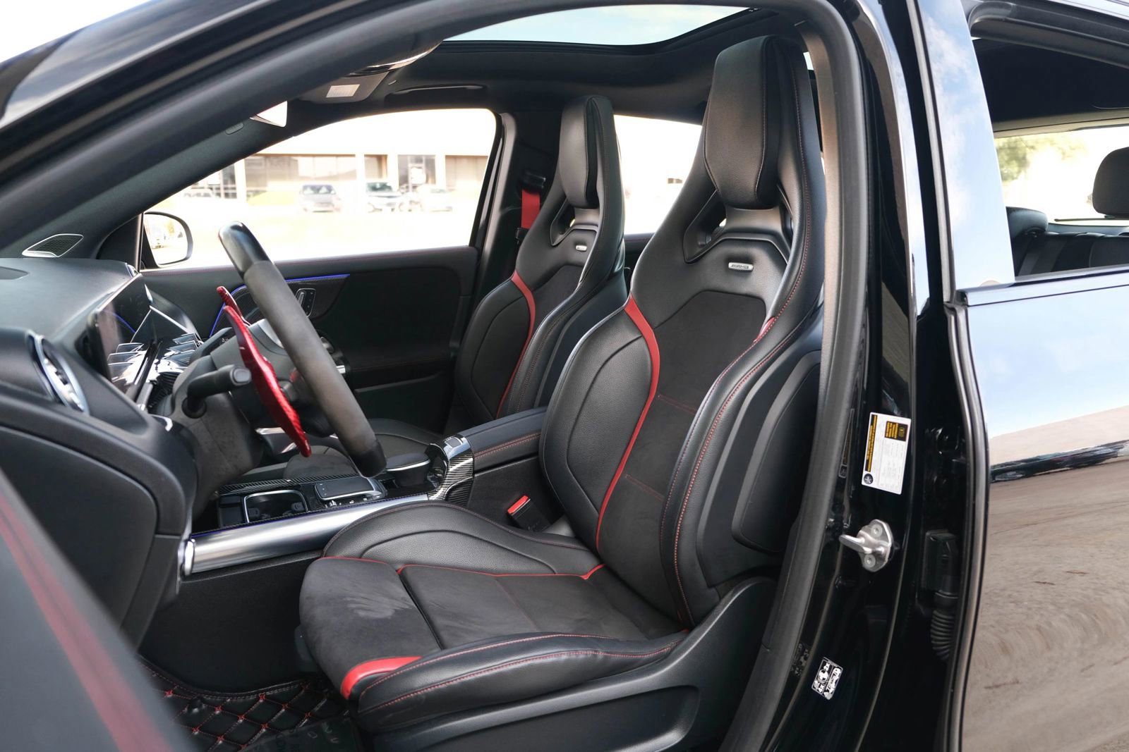 Used 2022 Mercedes-Benz GLA 45 AMG GLA 45 Sport Utility 4D image 23