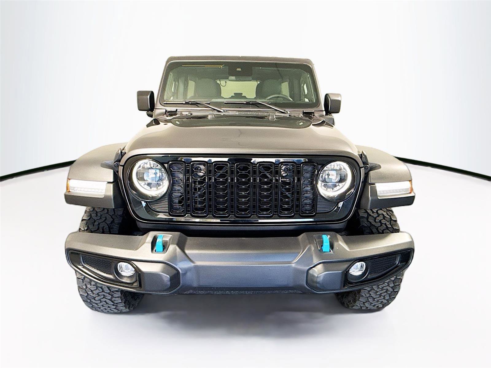 Used 2024 Jeep Wrangler Willys image 8