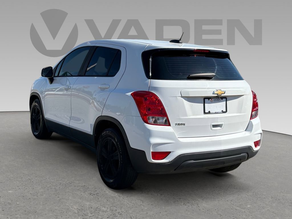 Used 2020 Chevrolet Trax LS image 19