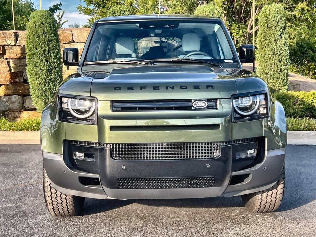 New 2026 Land Rover Defender 110 S AWD/4WD image 8