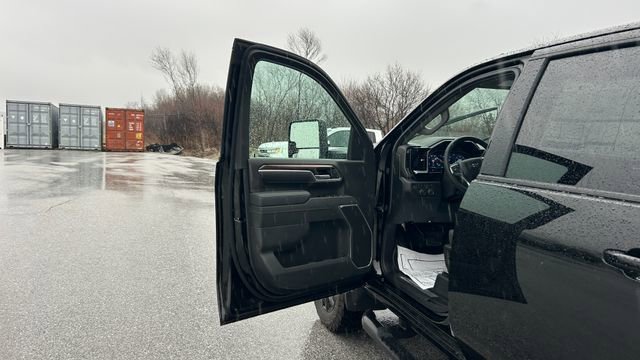 New 2026 Chevrolet Silverado 3500 LT w/ Trail Boss Package AWD/4WD image 13