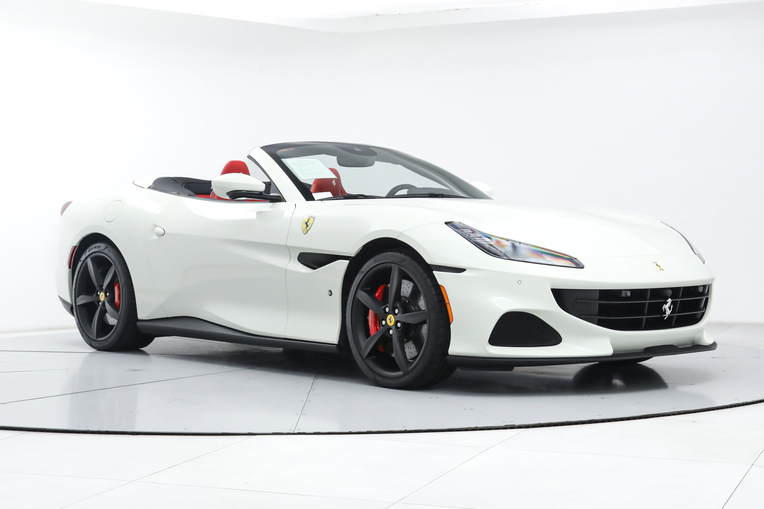 Certified 2022 Ferrari Portofino M RWD image 12