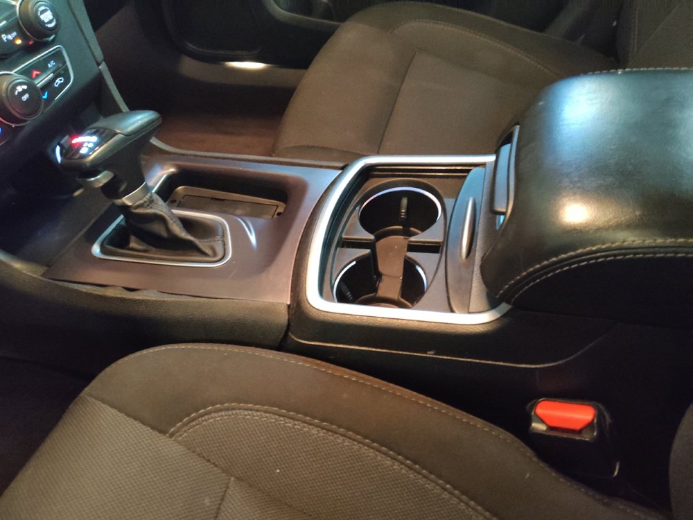 Used 2018 Dodge Charger SXT image 26