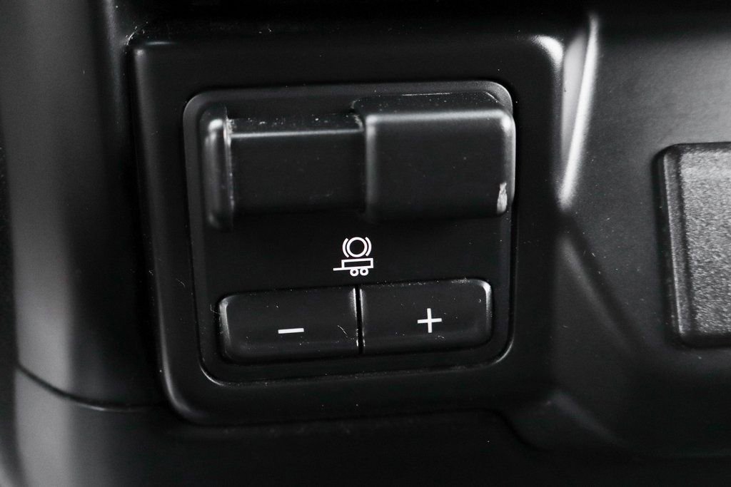 Used 2022 Chevrolet Silverado 2500 LT w/ Convenience Package image 40