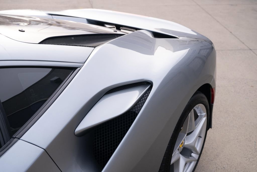 Certified 2020 Ferrari F8 Tributo image 17