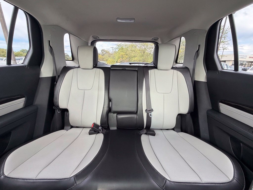 Used 2017 GMC Terrain Denali w/ Cargo Package FWD image 24