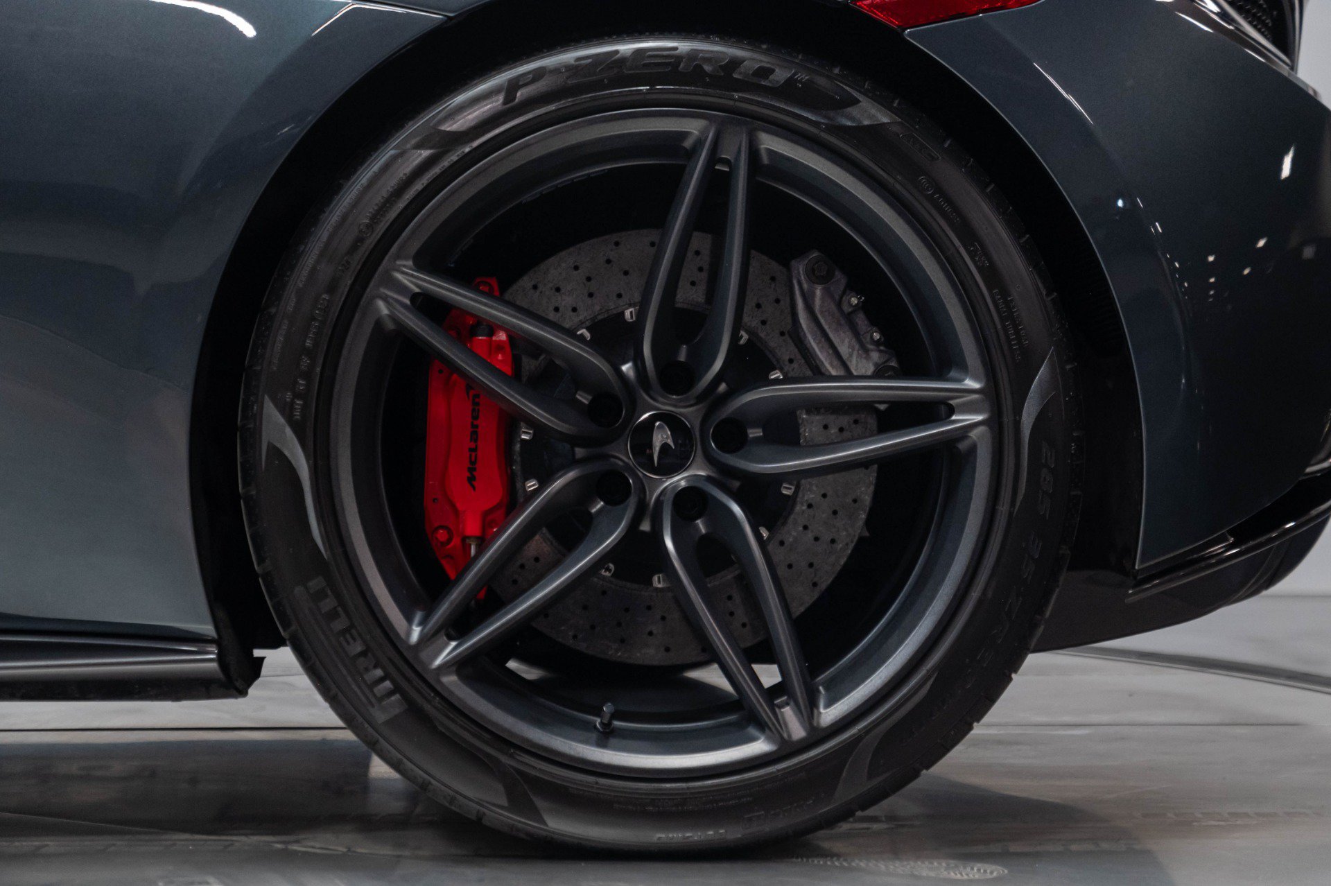 Used 2019 McLaren 570S Coupe RWD image 58