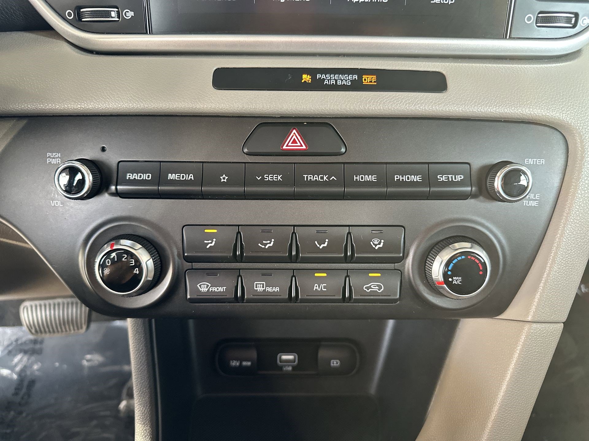 Certified 2022 Kia Sportage LX image 16