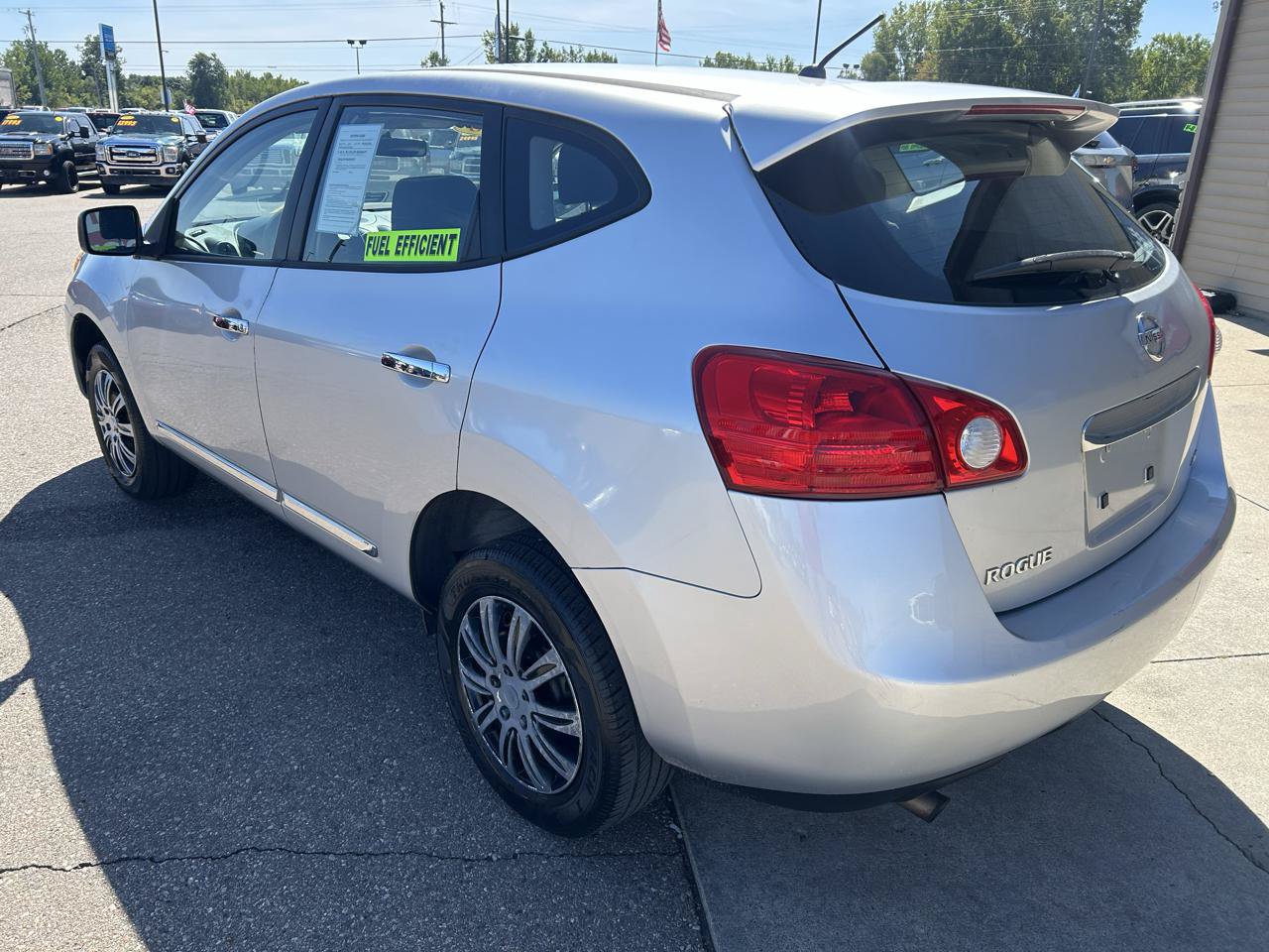 Used 2013 Nissan Rogue S AWD/4WD image 7