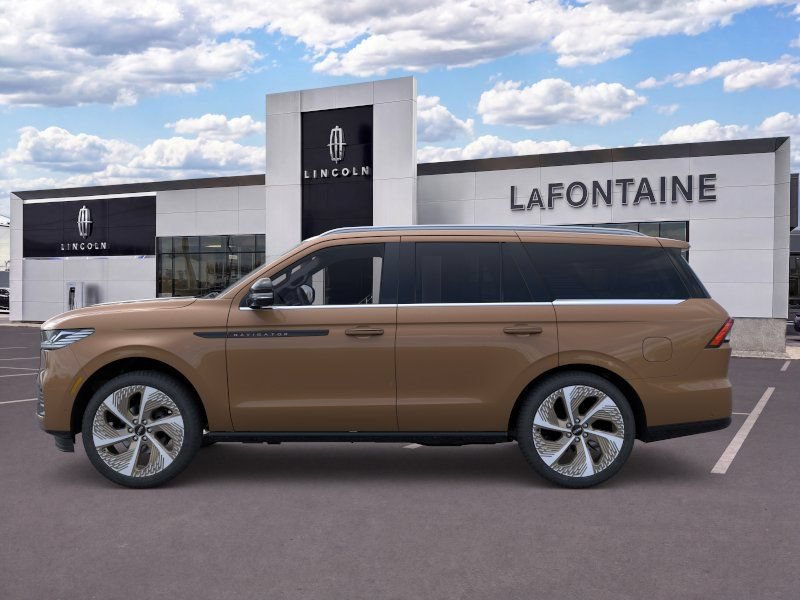 New 2026 Lincoln Navigator Black Label AWD/4WD image 3