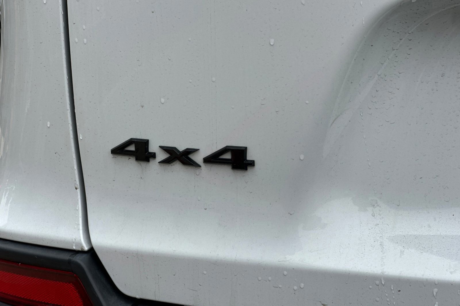 Used 2023 Jeep Cherokee Altitude Lux image 28