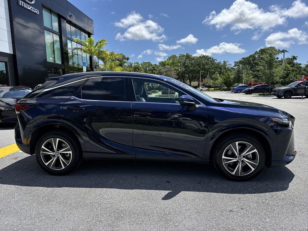 Used 2023 Lexus RX 350 Premium w/ Cold Area Package FWD image 5