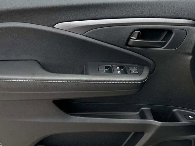 New 2026 Honda Ridgeline Sport image 8