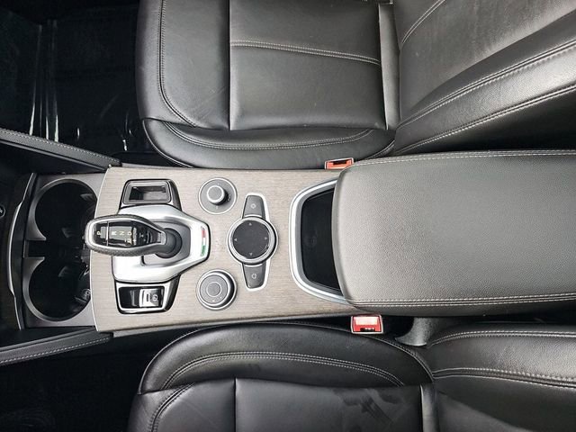 Used 2023 Alfa Romeo Stelvio Ti image 15