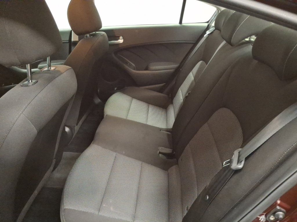 Used 2017 Kia Forte LX FWD image 12
