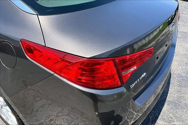 Used 2011 Kia Optima EX FWD image 27