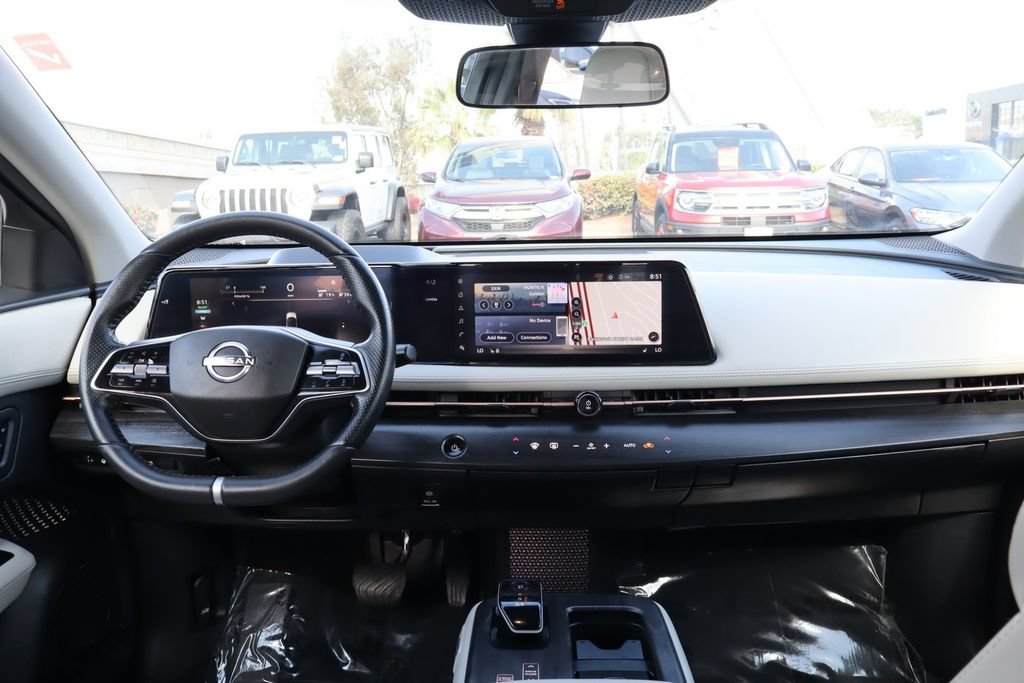 Used 2023 Nissan Ariya FWD image 25