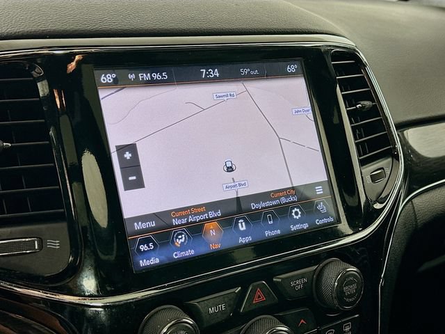 Used 2019 Jeep Grand Cherokee Trailhawk w/ Trailhawk Luxury Group AWD/4WD image 17