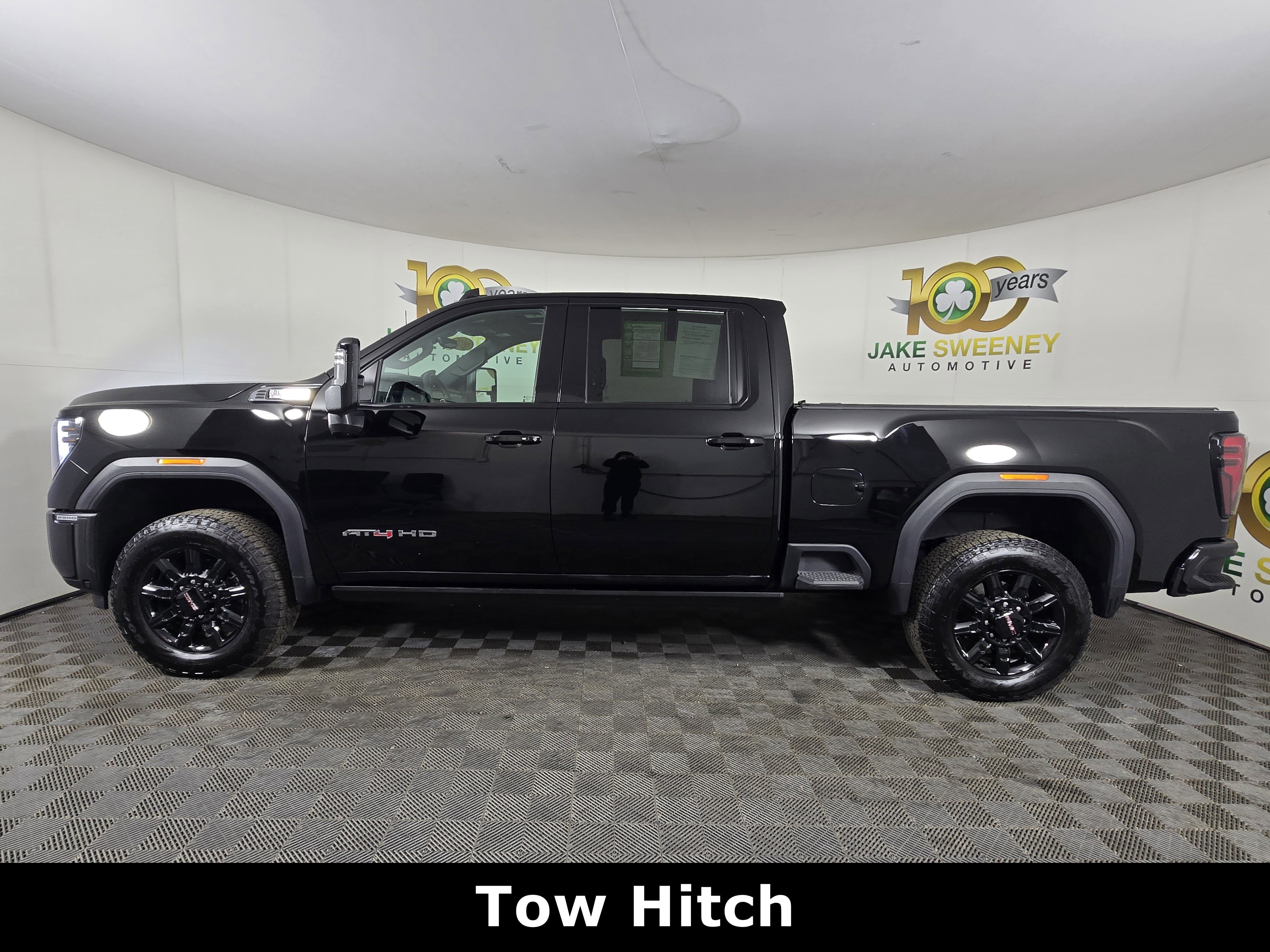 Certified 2025 GMC Sierra 2500 AT4 w/ Technology Package image 4