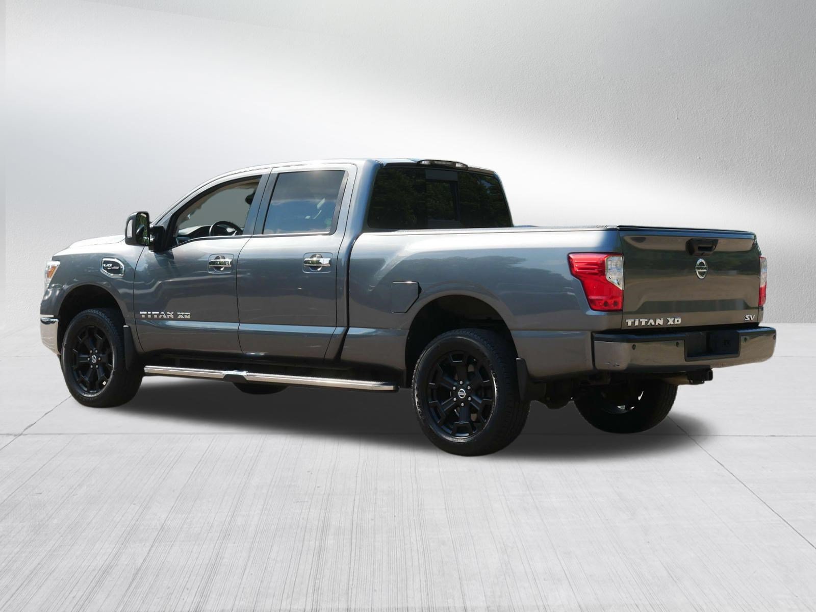 Certified 2017 Nissan Titan SV RWD image 5