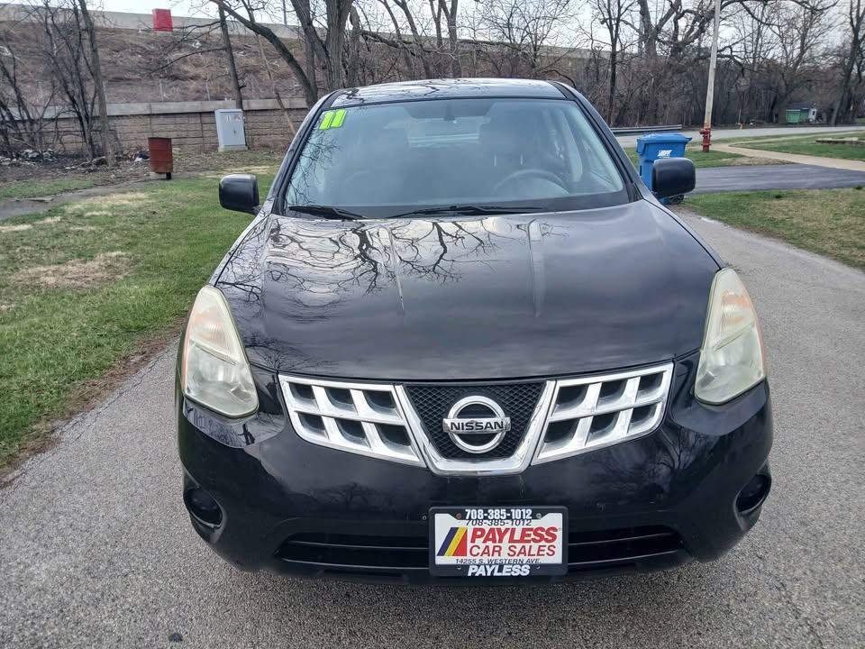 Used 2011 Nissan Rogue S image 3