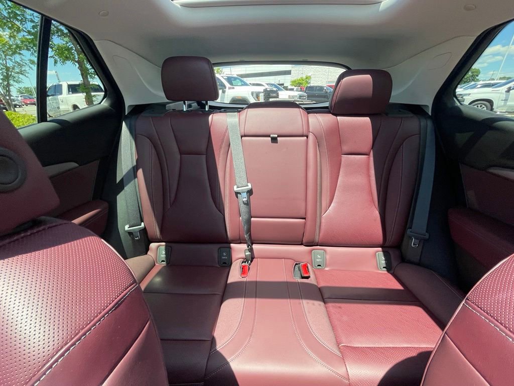 Used 2024 Buick Envision Sport Touring AWD/4WD image 24