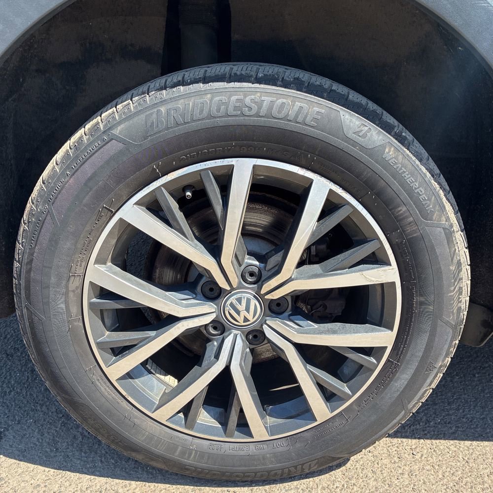 Used 2019 Volkswagen Tiguan SE w/ Panoramic Sunroof Package AWD/4WD image 15