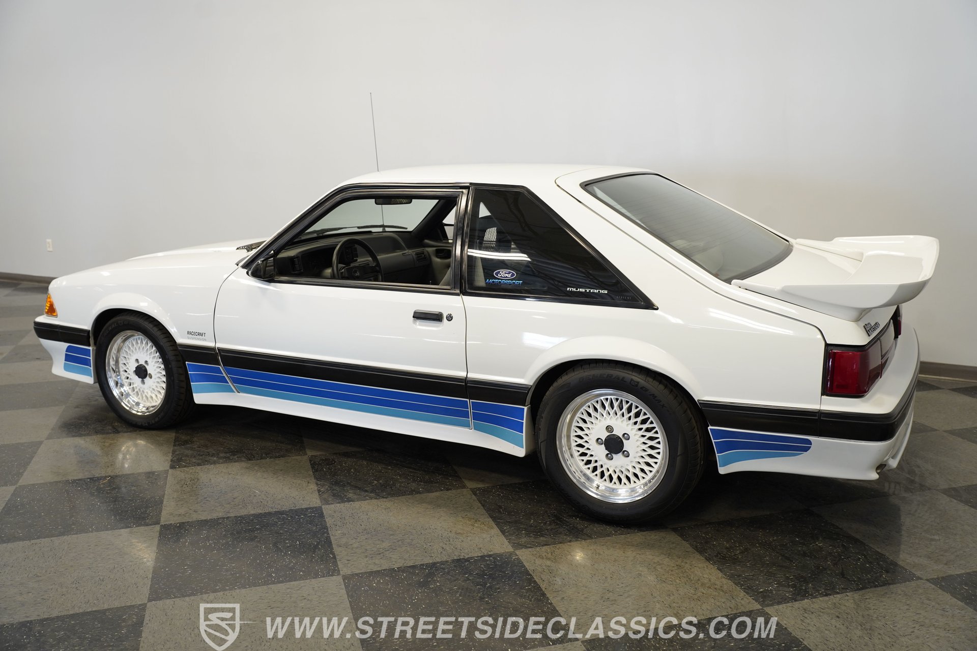 Used 1987 Ford Mustang LX RWD image 9