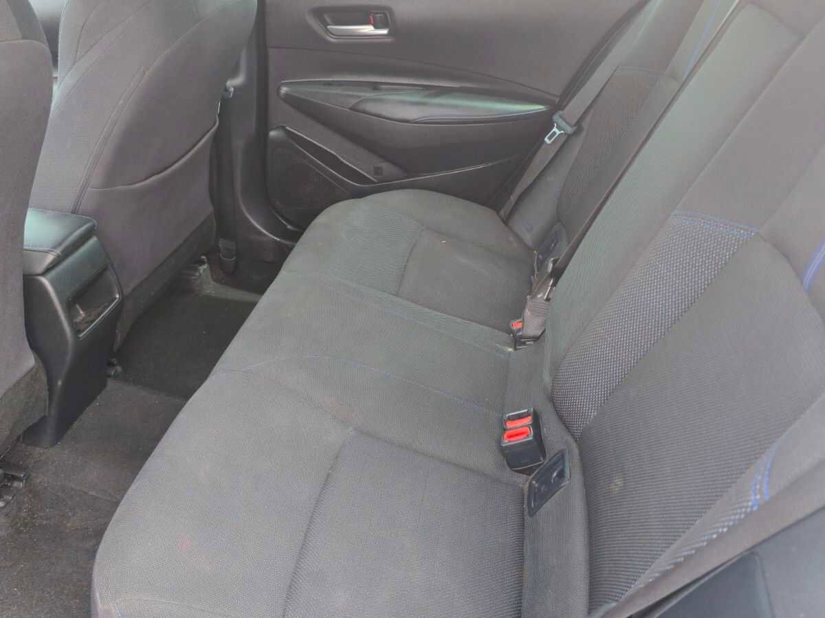 Used 2021 Toyota Corolla SE w/ Carpet Mat Package (TMS) image 14