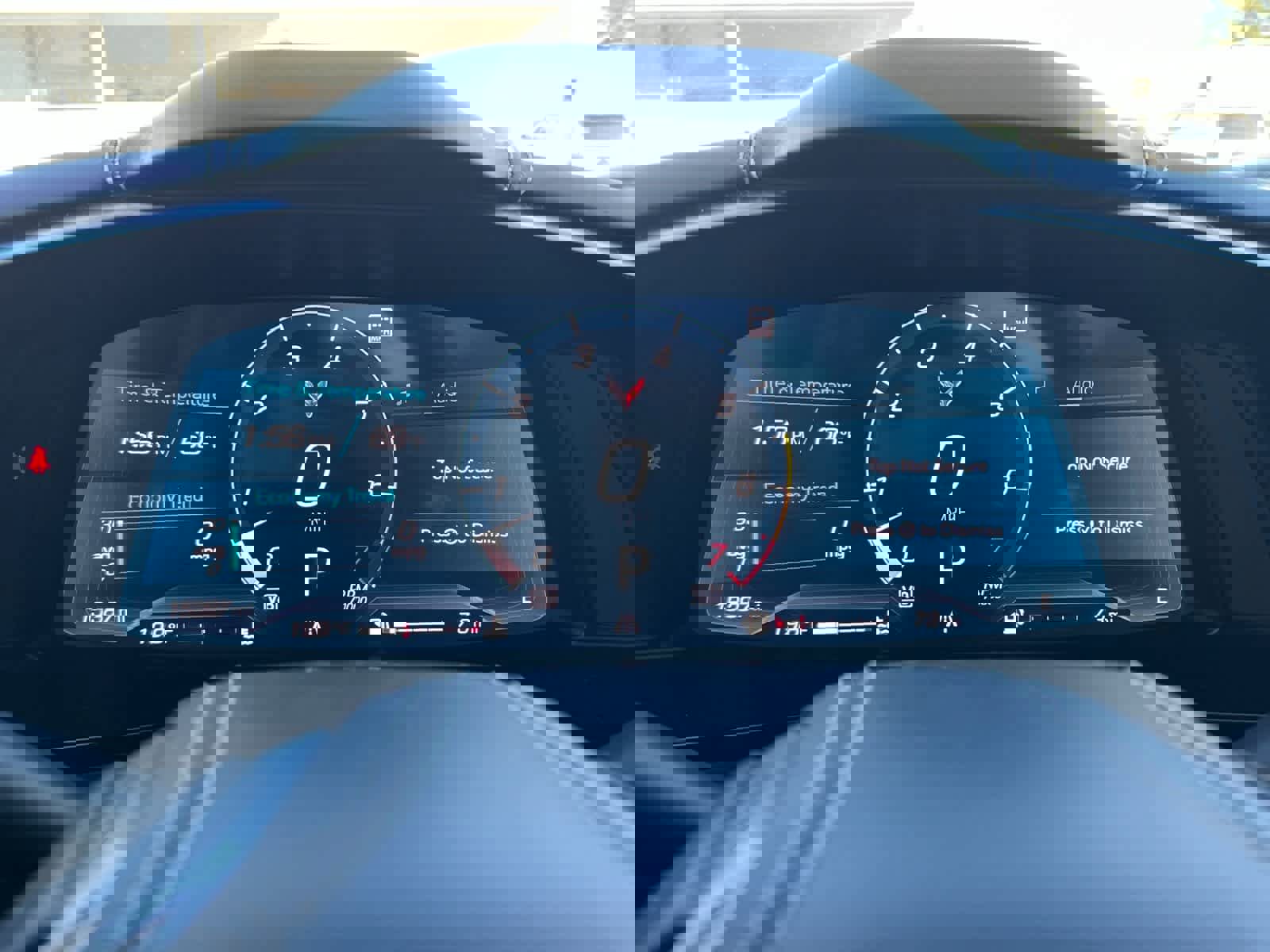 Used 2023 Chevrolet Corvette Stingray Premium Conv w/ Z51 Performance Package image 23