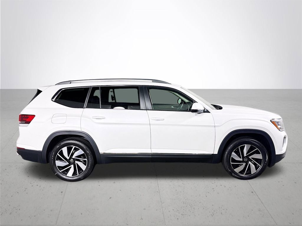 New 2025 Volkswagen Atlas SEL image 5