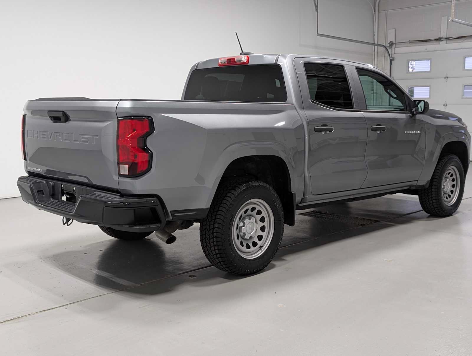 Used 2023 Chevrolet Colorado W/T RWD image 8
