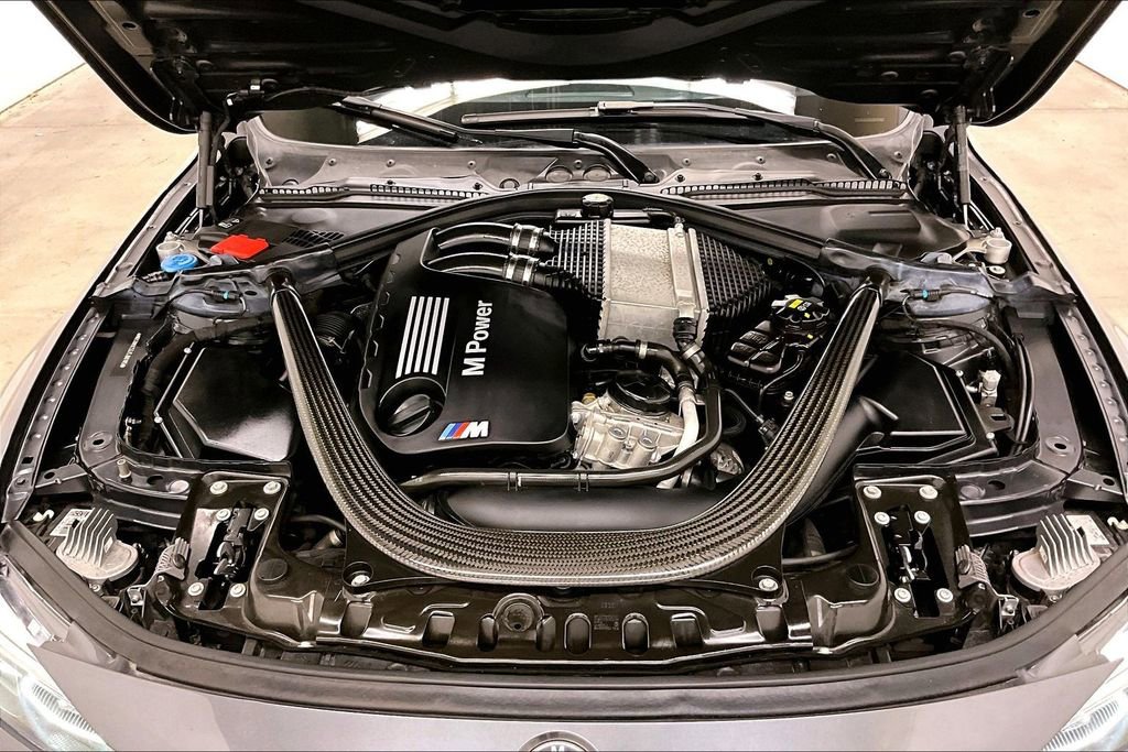 Used 2018 BMW M3 image 30